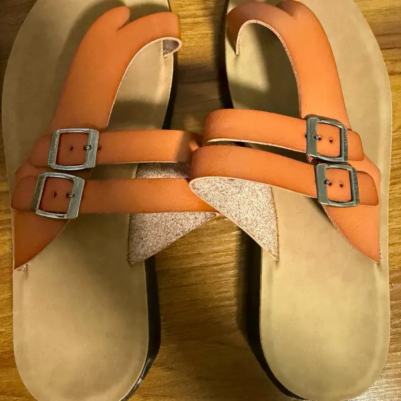 Women’s sandals size 6 everyday wear