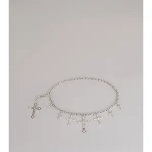 Sleek Edge Cross Charm Chain Belt