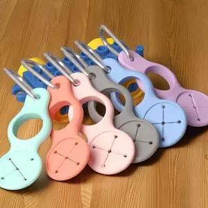 Water bottle buckle portable belt backpack buckle mountaineering buckle free hands beverage bottle silk scarf storage hook button