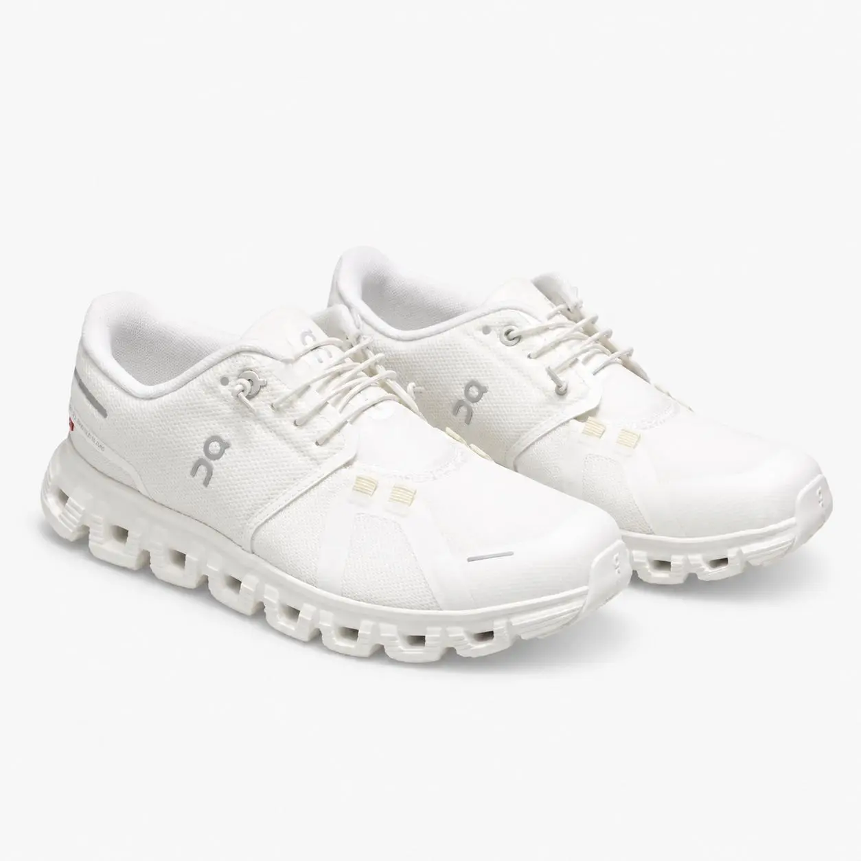 Trendy Cloud 6 Series Sneakers Non‑Slip Breathable Daily Walking Outdoor Footwear