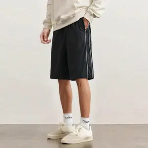 Men’s Summer Striped Casual Shorts – Loose Fit, Versatile Sporty Beachwear for Men