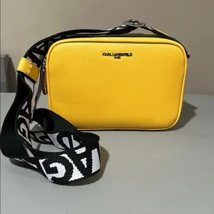 Karl Lagerfeld Yellow Crossbody Bag with Logo Strap Brand New Fashion Accessory