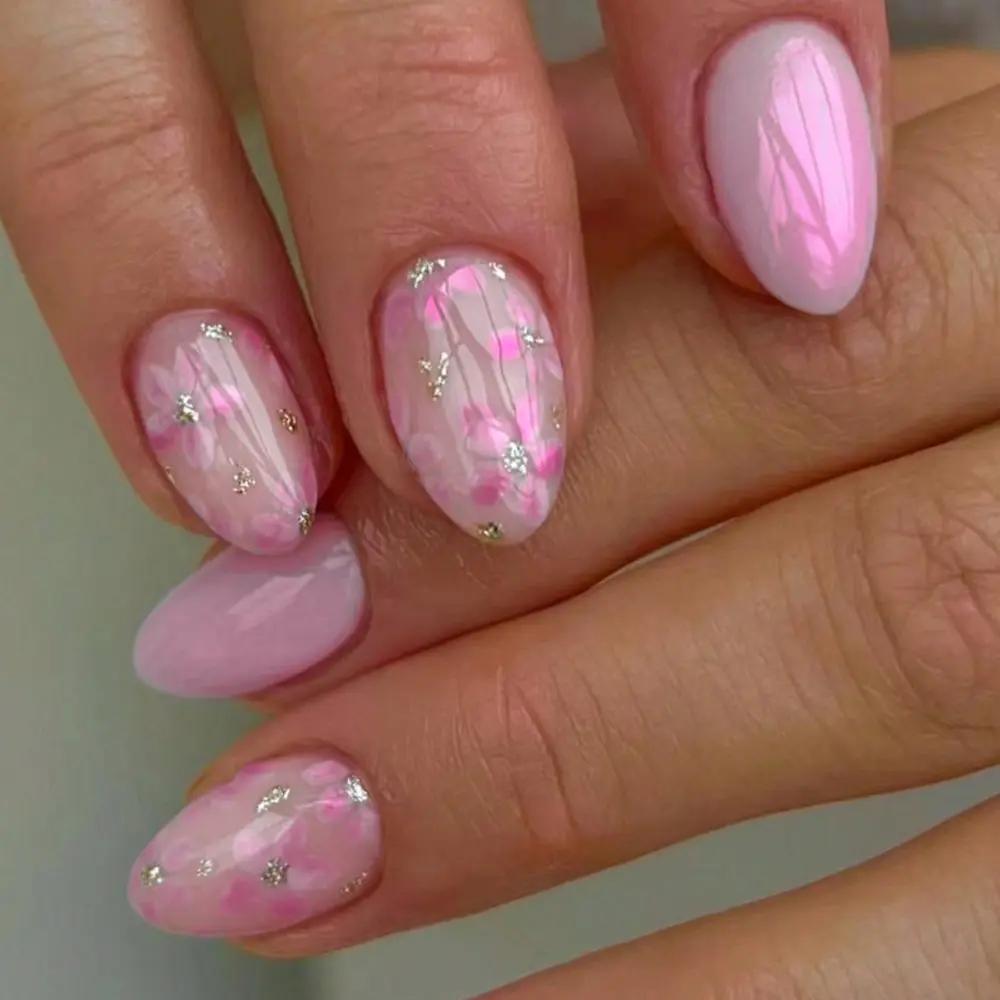 24pcs Y2K Short Almond French Nail Art Set, Gold Glitter Floral Design, Includes Nail File & Jelly Glue, Perfect for Work & Parties