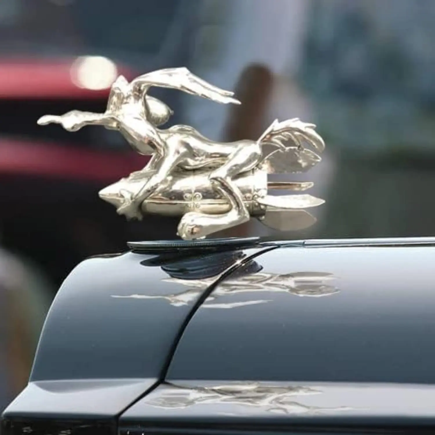 Coyote Trucks Hood Ornament Cartoon Vintage Car Ornaments Inspired by The Classic Animation