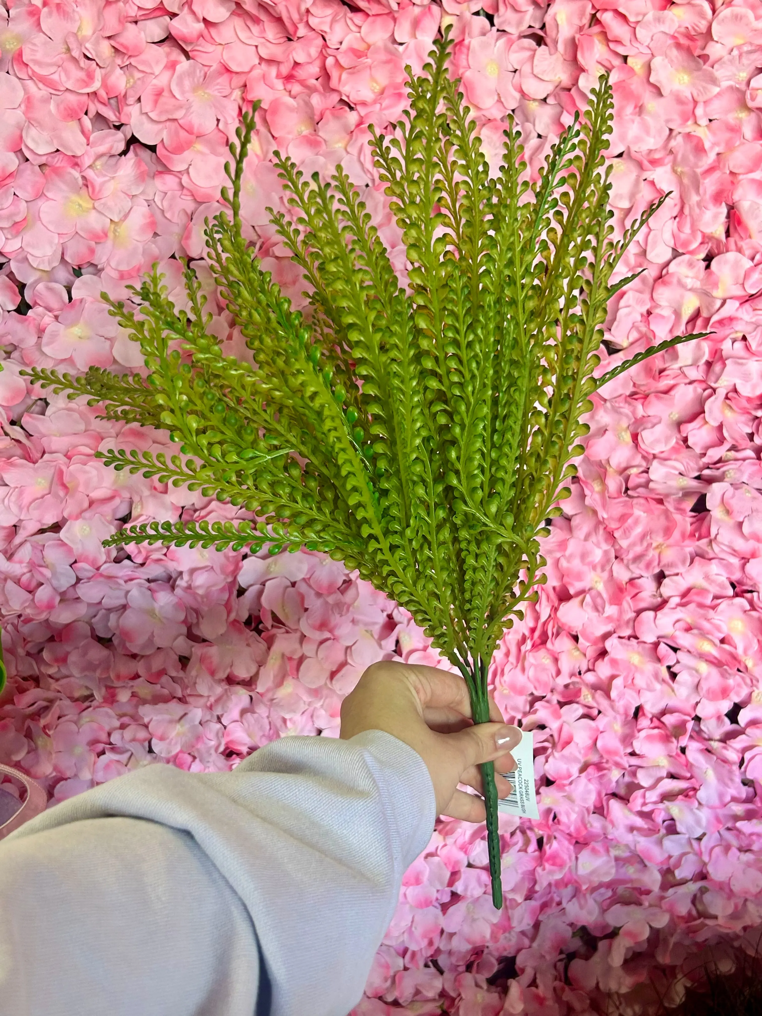 18 Inch Green Bead Grass Bush