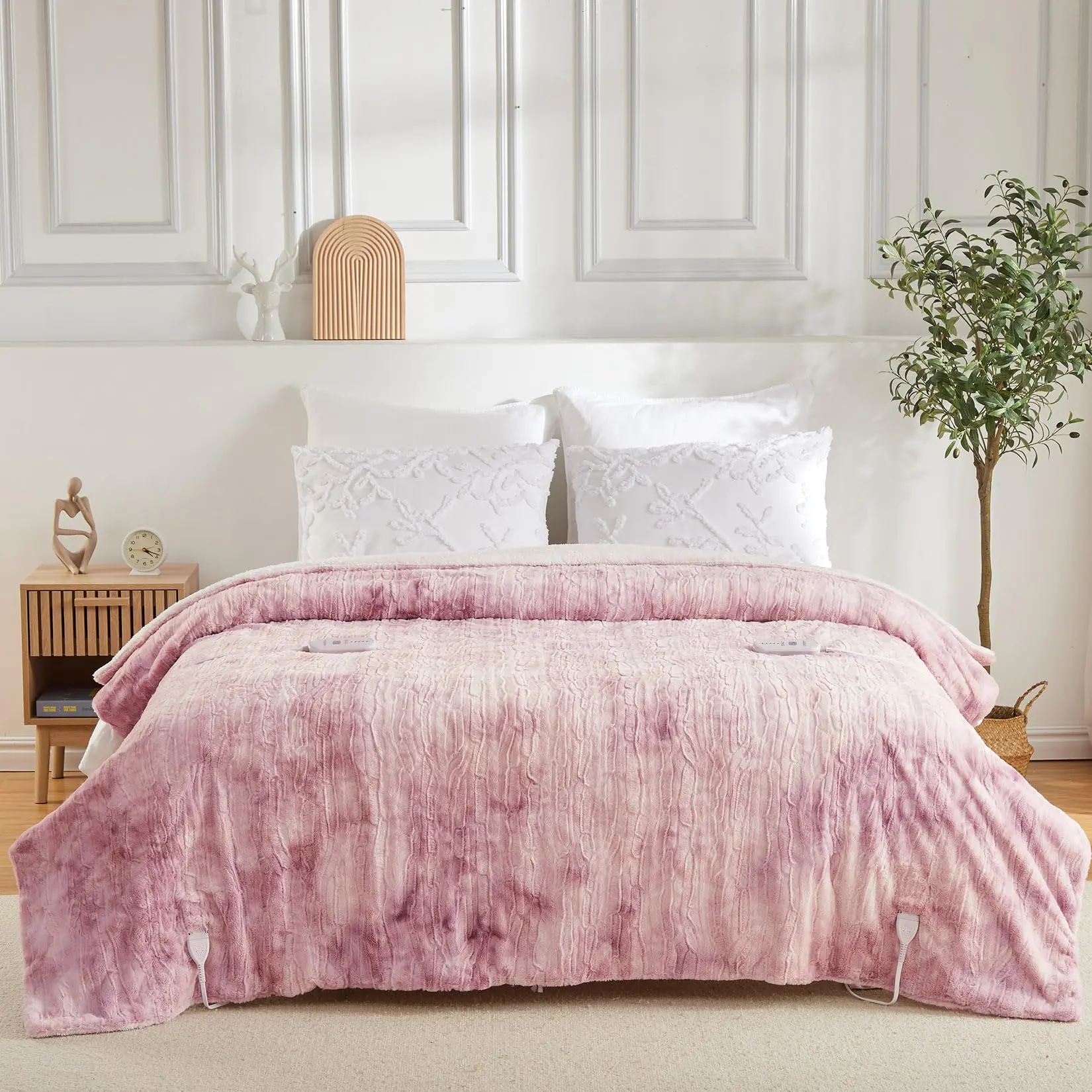 【GARVEE】Heated Blanket Collection: Soft tufted velvet electric blankets with 5 heating levels, fast heating, dual control, 4-10 hour auto-off, machine washable, available in King, Queen, Full, Twin, Throw sizes, multiple colors