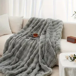 Cozy Bubble Fleece Blanket for Couch, Faux Fur Blanket for Sofa, Fluffy Soft Decorative Throw for Bed and Winter, Mother's Day