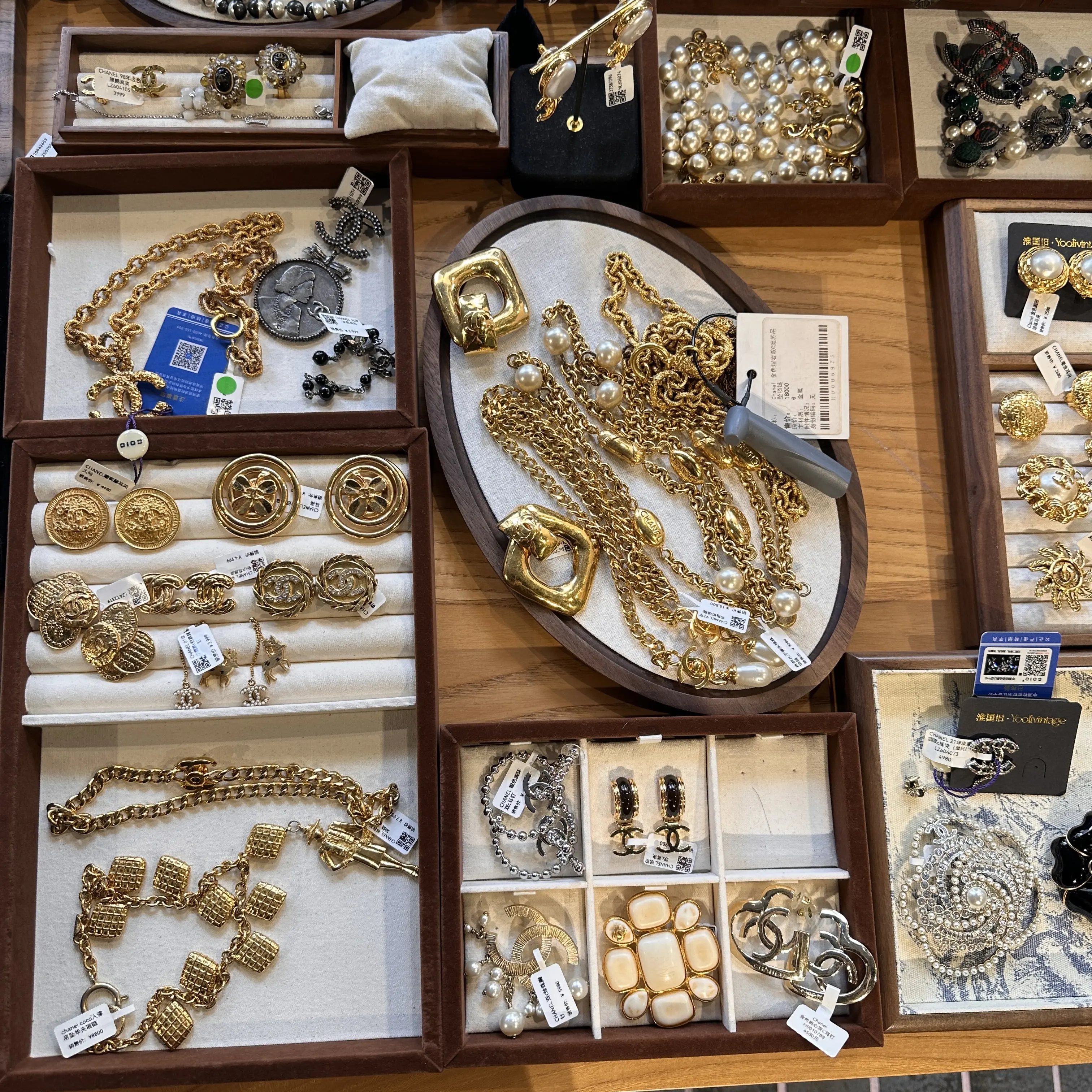 Pre-owned Pre‑Owned Vintage Chanel Mixed Jewelry Collection, CC Brooches Necklaces & Bangles