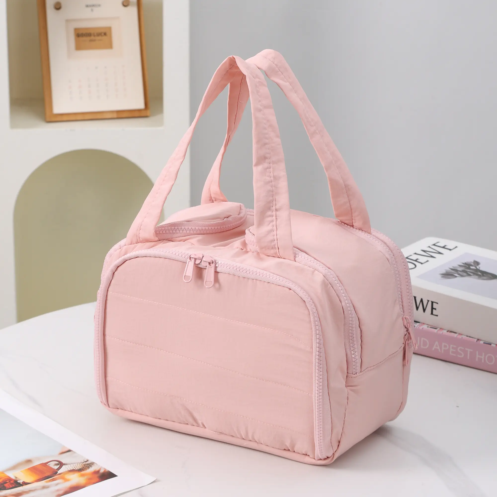Portable Pink Quilted Travel Bag Large Capacity 4-Side Open Waterproof Toiletry Organizer with Makeup Brush Compartments forTravel storage and bathroom storage, etc