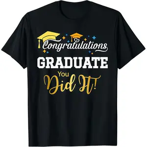Class of 2026 Senior – Proud Graduate, Congrats Grad T-Shirt Sweatshirt Menswear