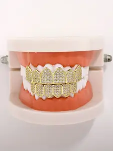 Hip-hop Full Zircon braces set, Vampire sharp teeth braces, street casual style, Rap, Tooth Gems, complimentary teething rings and tweezers