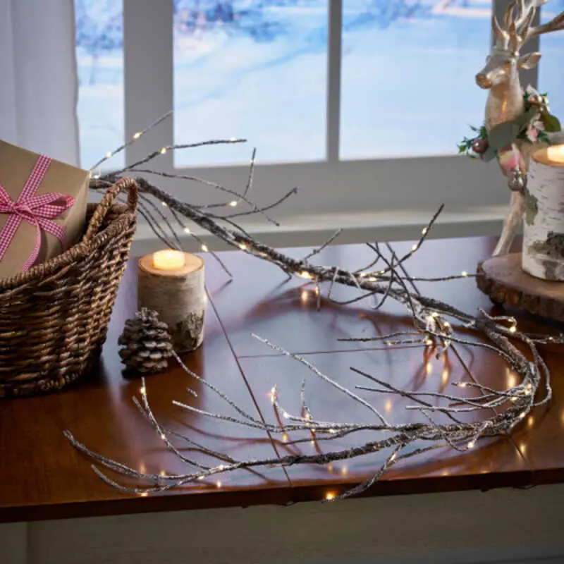 PAPER GARLAND WITH LED LIGHTS easy-to-use, holiday festivities