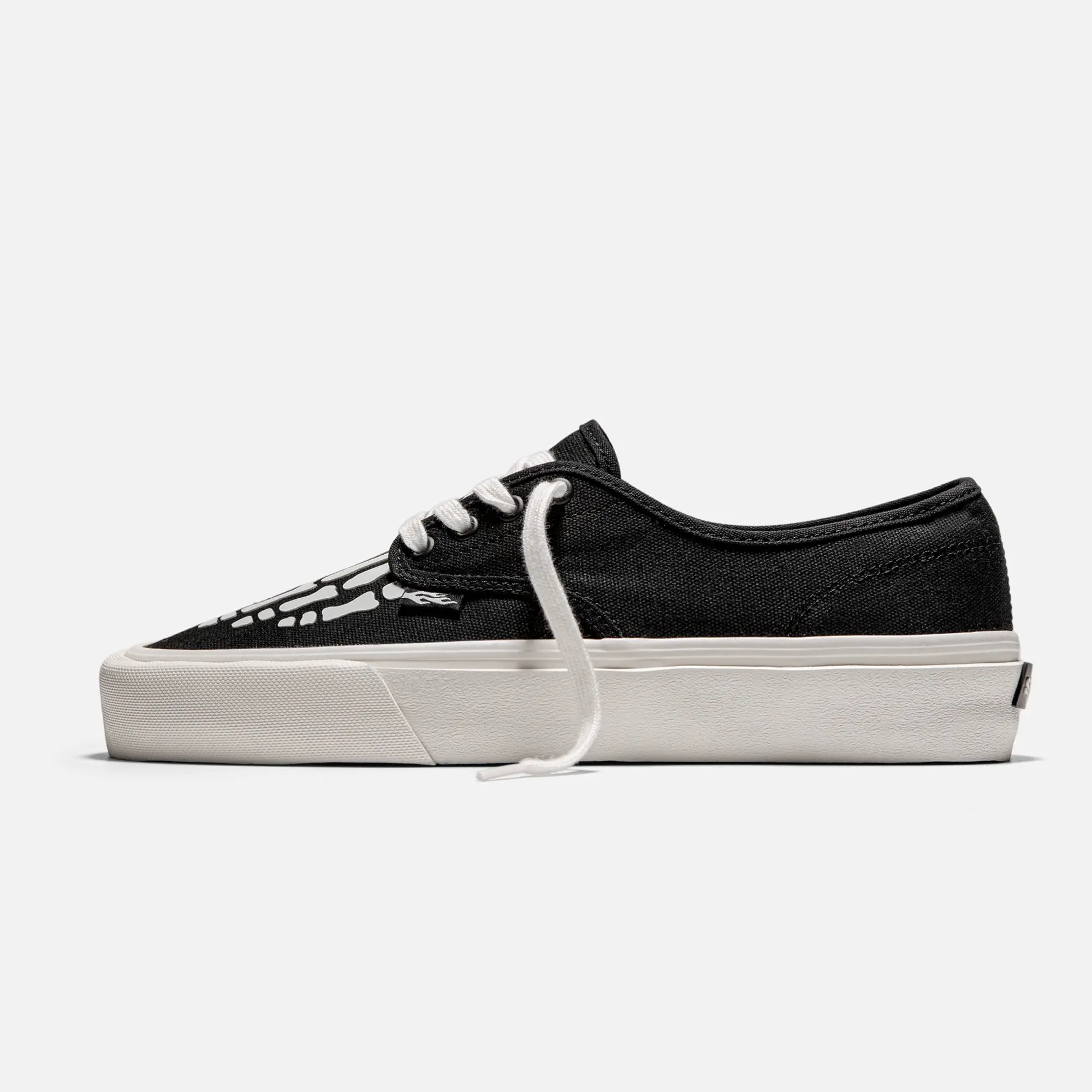 GOWER - BLACK X-RAY GOWER - BLACK X-RAY