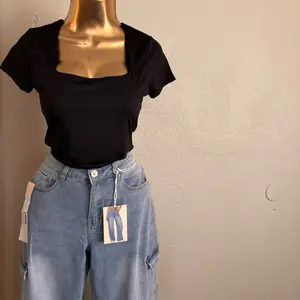 Cargo Jeans for Women - Comfortable and Stylish Bottoms for Everyday Wear - Womenswear