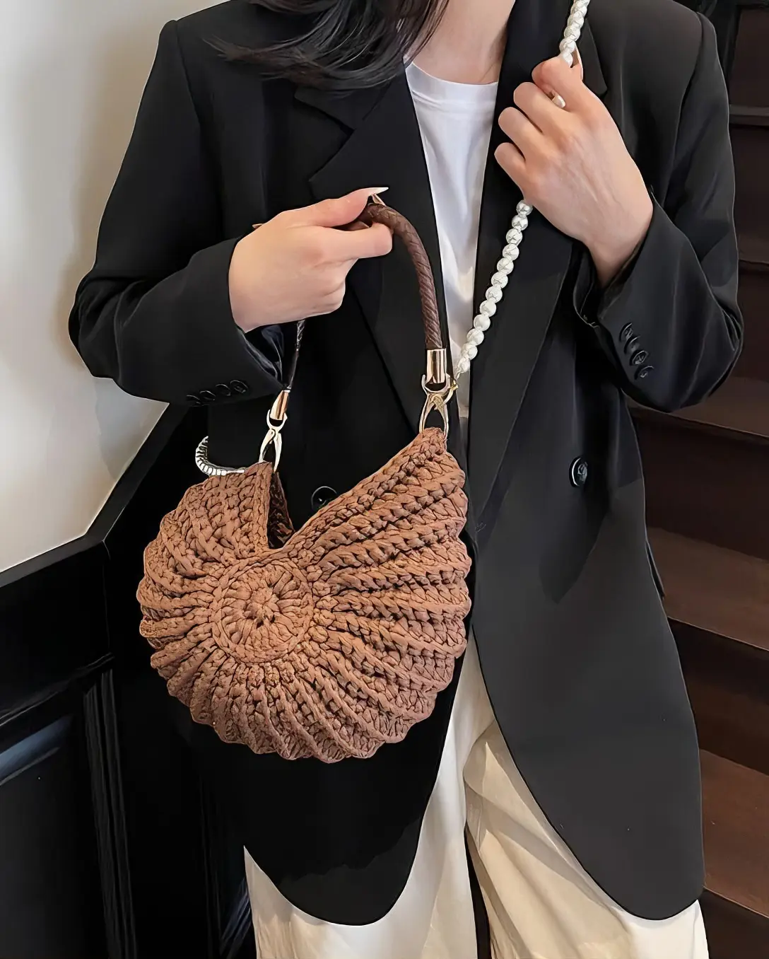 Shell Bag Seashell Bag Handwoven Crochet Shell Purse Summer Beach Tote with Pearl Strap Boho Clutch Shoulder Bag for Women