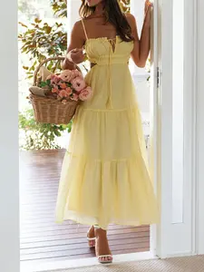 Elegant Long Backless Lady Dress with Tie Back Design, Fitted Sleeveless Maxi Dress for Vacation Style, Ideal for Casual and Special Occasions