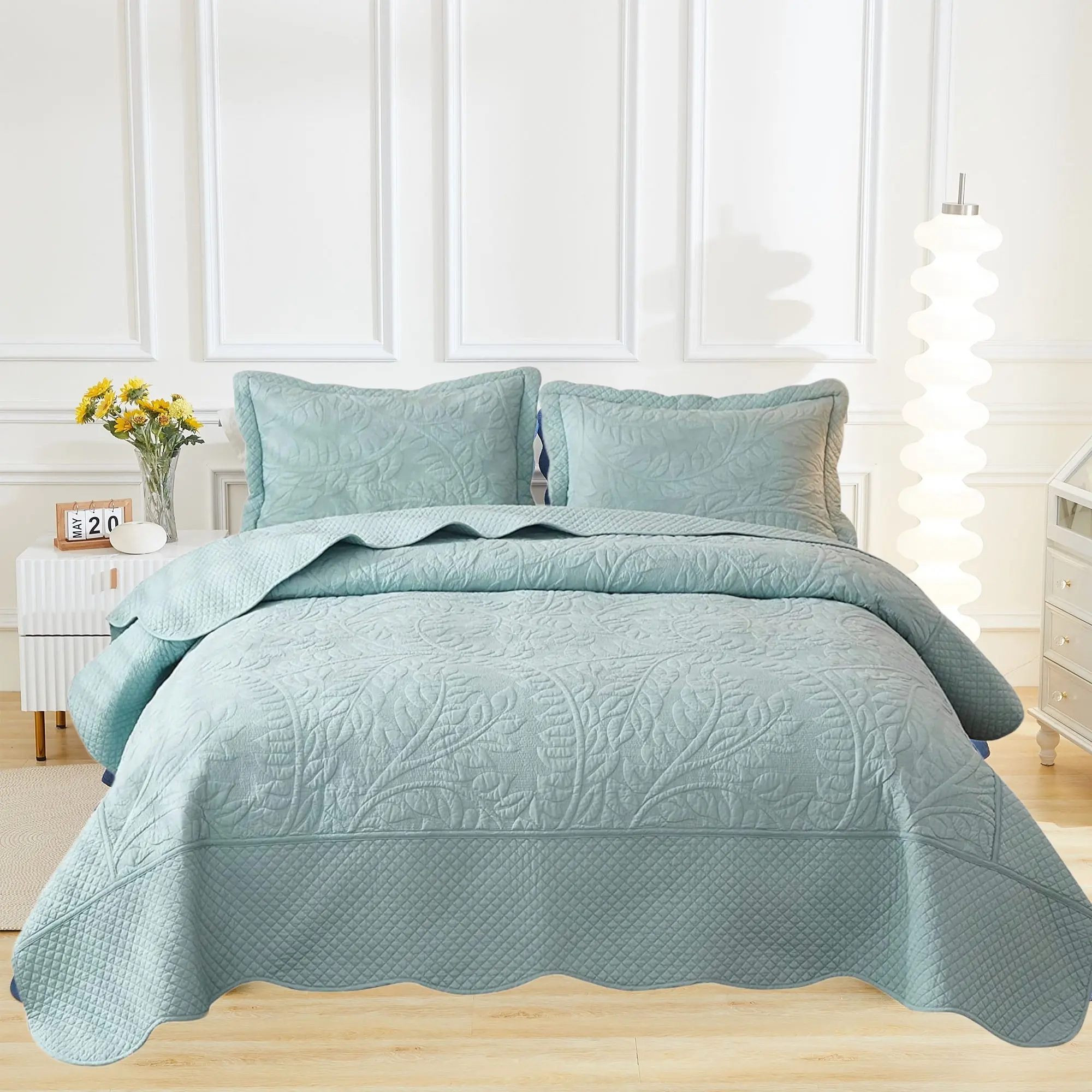 3-Piece 100% Cotton Oversized BedspreadLightweight Quilt Coverlet Embroidery Farmhouse BeddingSet