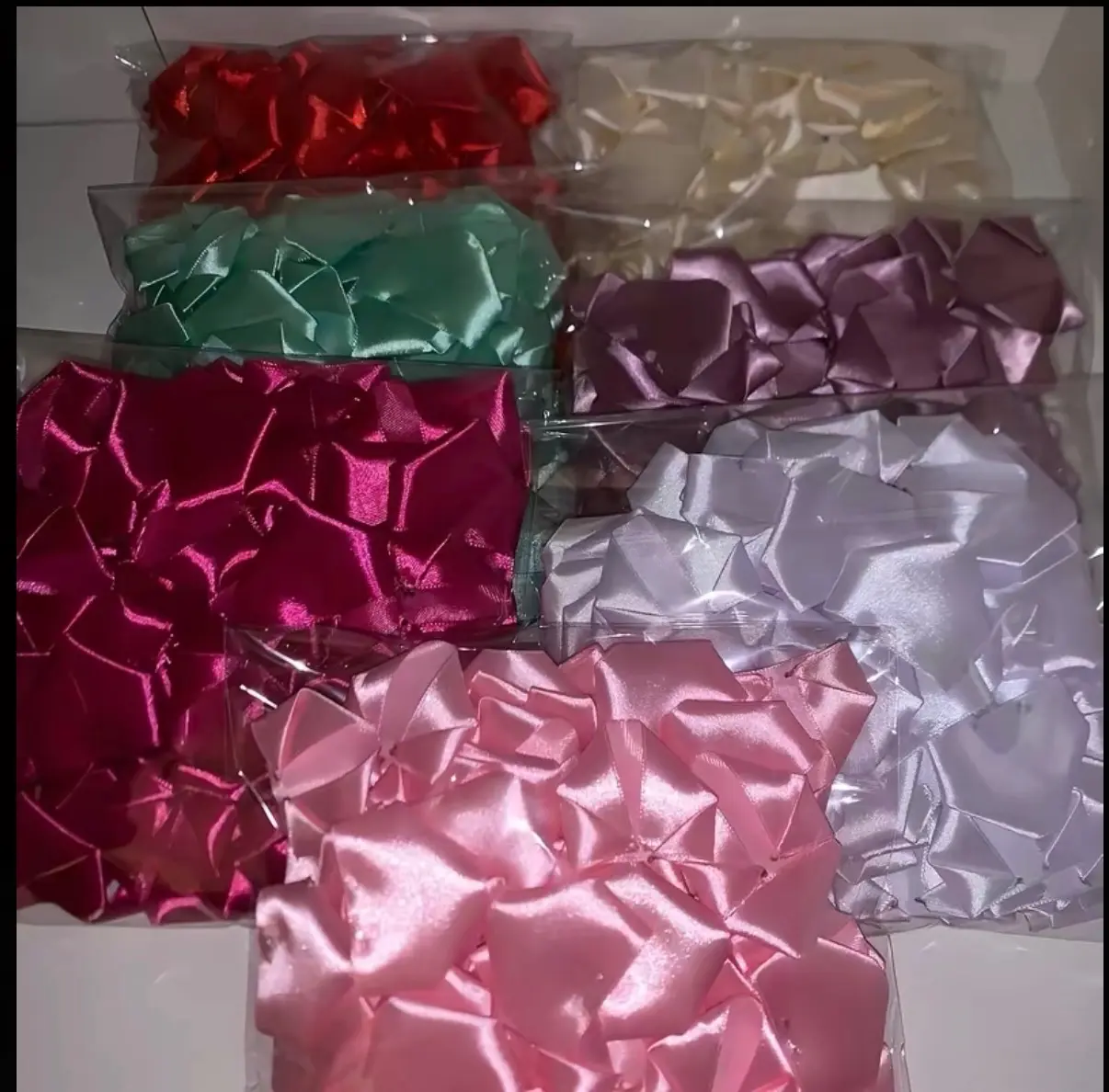 105 Pre-made Ribbon Rose Petals For Handcrafters Eternal Artificial Silk Flowers for DIY Bouquet Wedding Home Decor Handcraft Gift Material