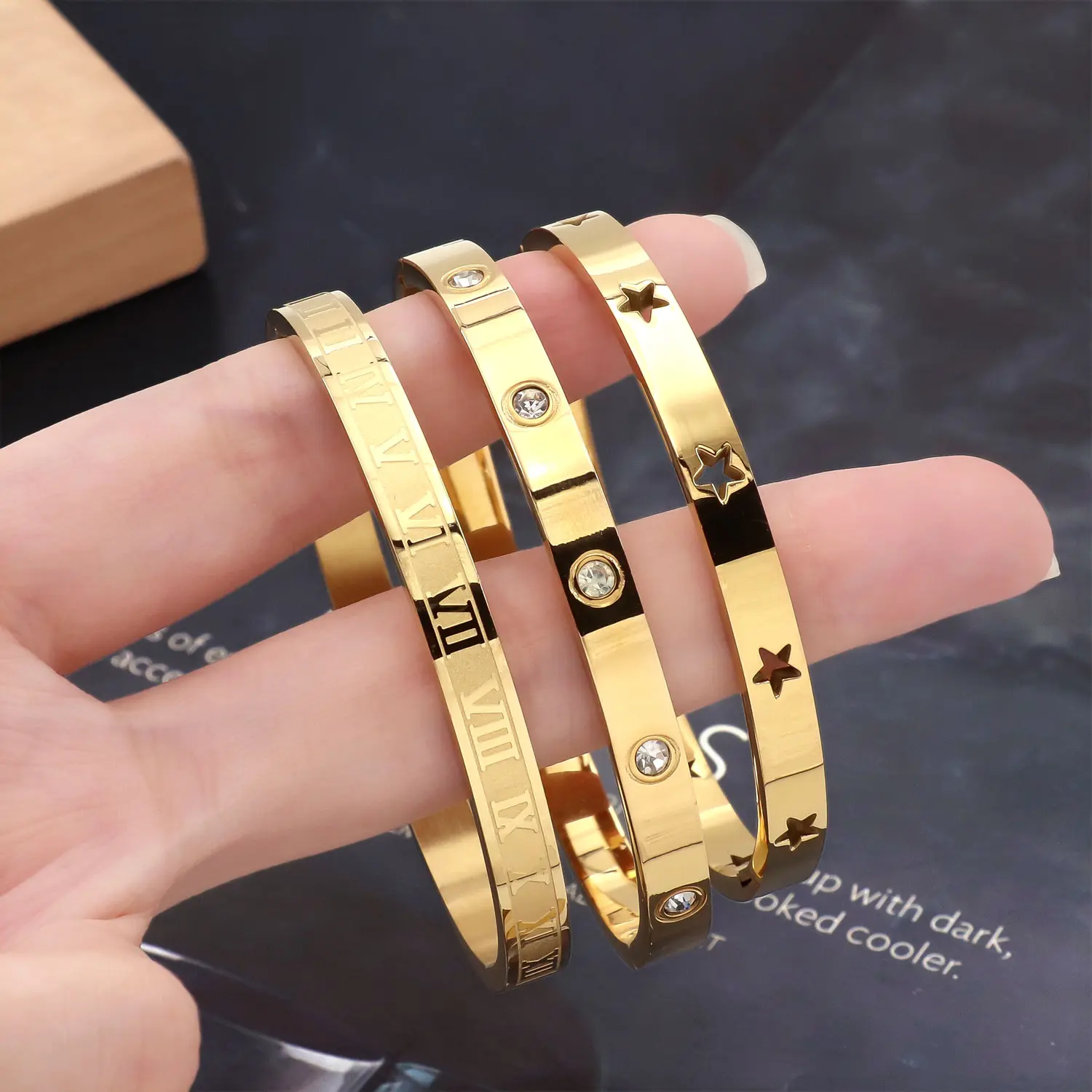 Women's 6mm Width Stainless Steel Bracelets - Crystal Charm, Roman Number Design, Retro Look, Suitable for Casual Wear - Fashion Costume Jewelry Bangles