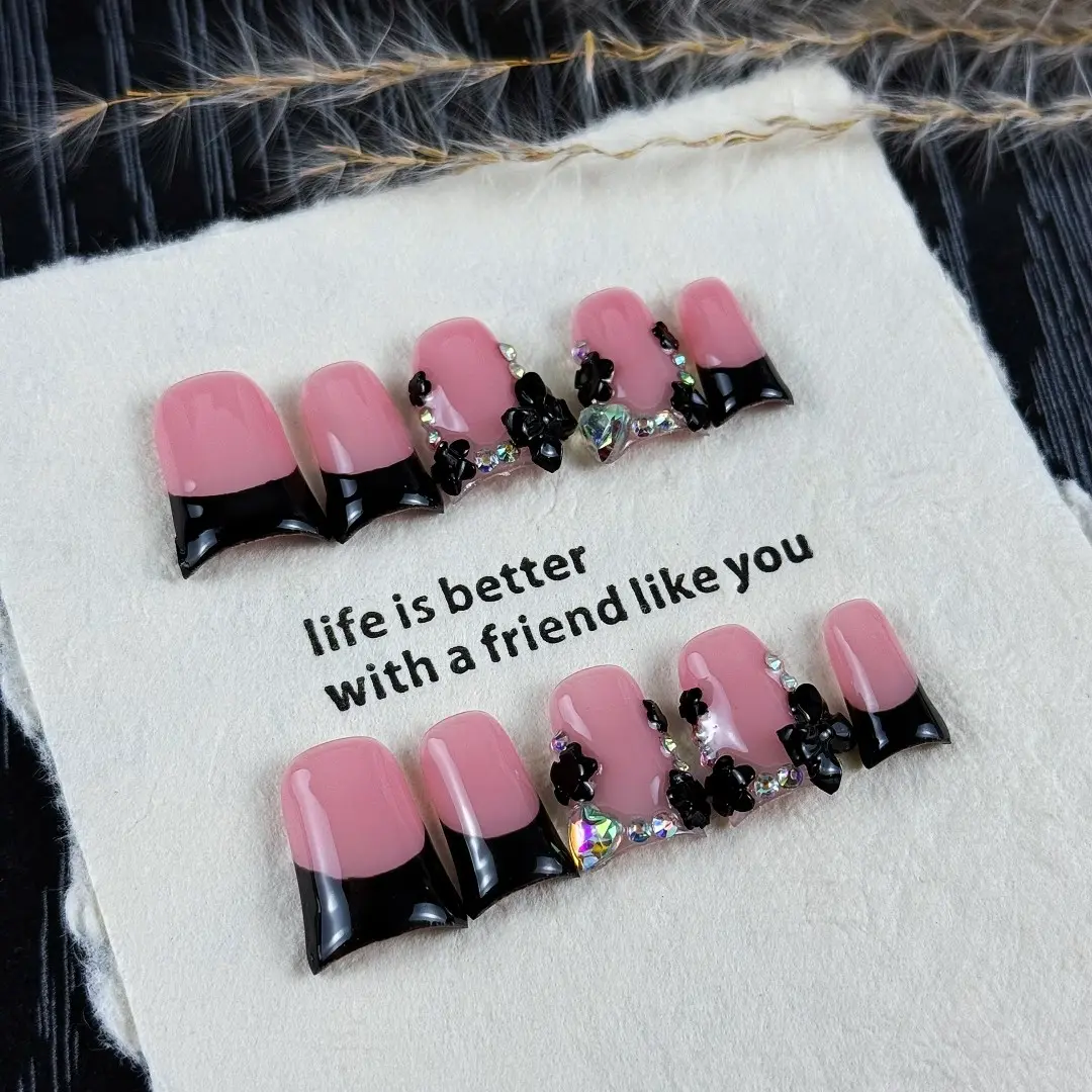 10pcs Light luxury Hepburn style, hand-painted three-dimensional patterns, dazzling sparkly diamonds, Glitter rhinestones, shimmer manicure, handmade fake nails, Glue On Nails, Decorative nails, Suitable for daily office, Valentine's Day events