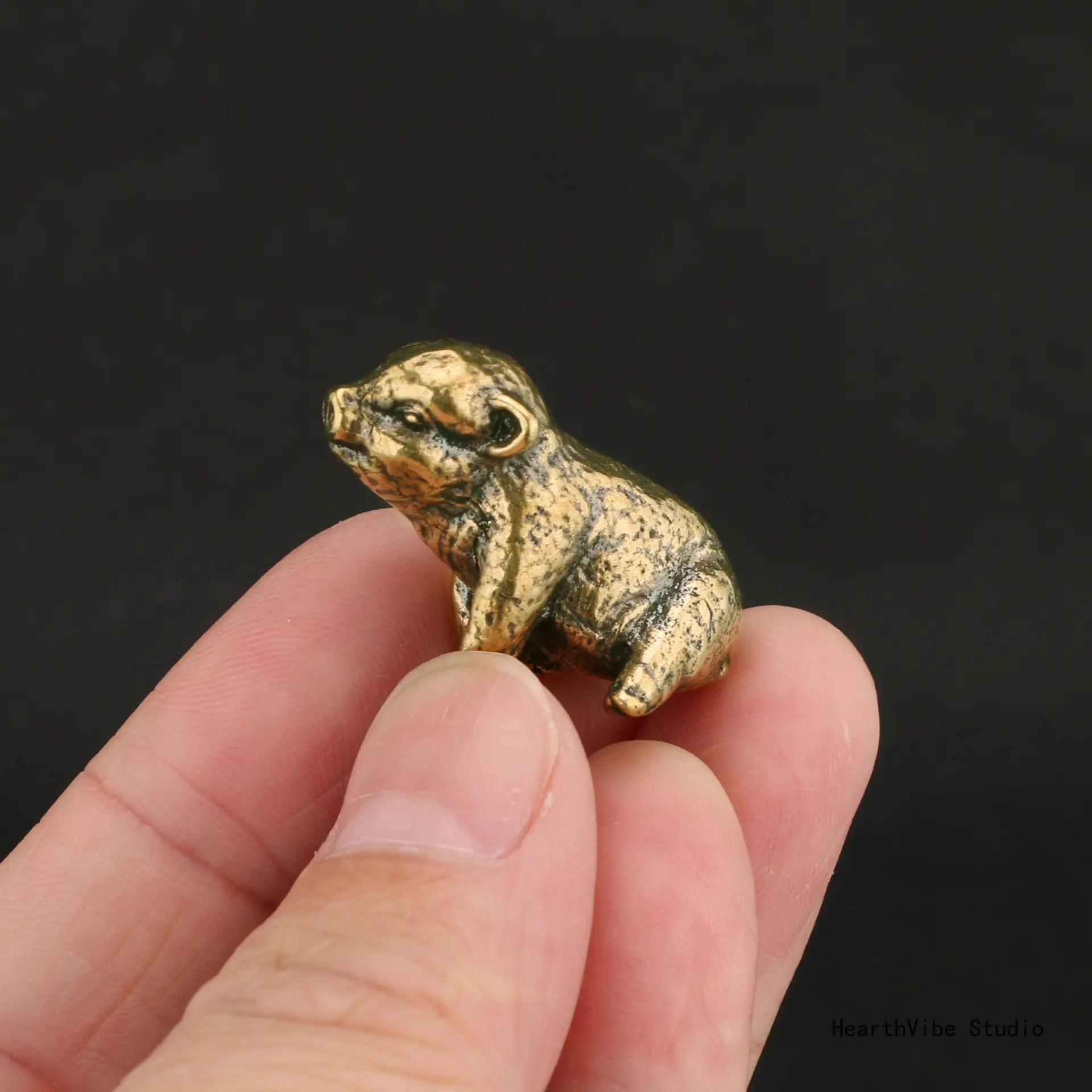 Vintage Brass Pig Ornament with Patinated Finish, Retro Zodiac Cottagecore Home Decor Accent for Good Fortune, Table Ornament, Handmade Craft, Resin, Decoration Items, Patina Finish, One-Piece