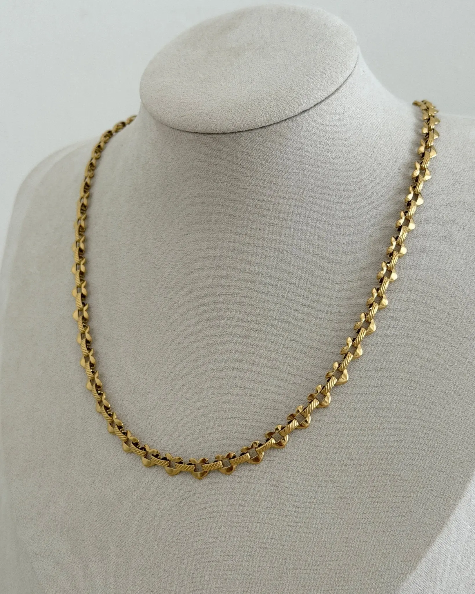 Aurora Link Necklace