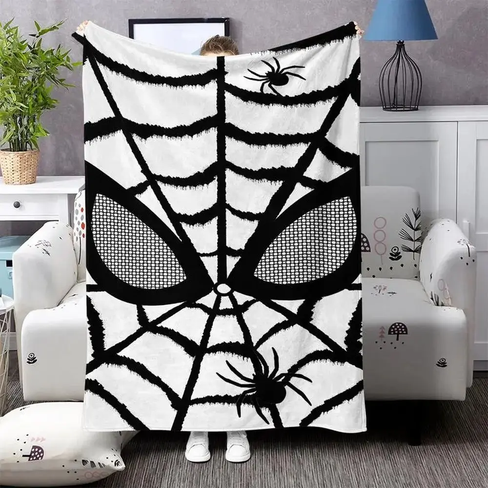 Spider Web Pattern Soft Warm Flannel Blanket Bedding for Bedroom Air-Conditioned Rooms Versatile Nap Blanket for Home Office Travel
