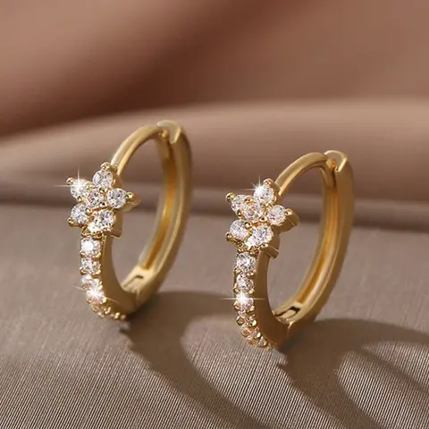Elegant Exquisite Gorgeous Cute Five-pointed Star Flower Cubic Zirconia Zircon Inlaid Trendy Earrings for Woman Daily Vacation Music Festival Anniversary Gift Couple's Gift，Gift for Her With Zirconia