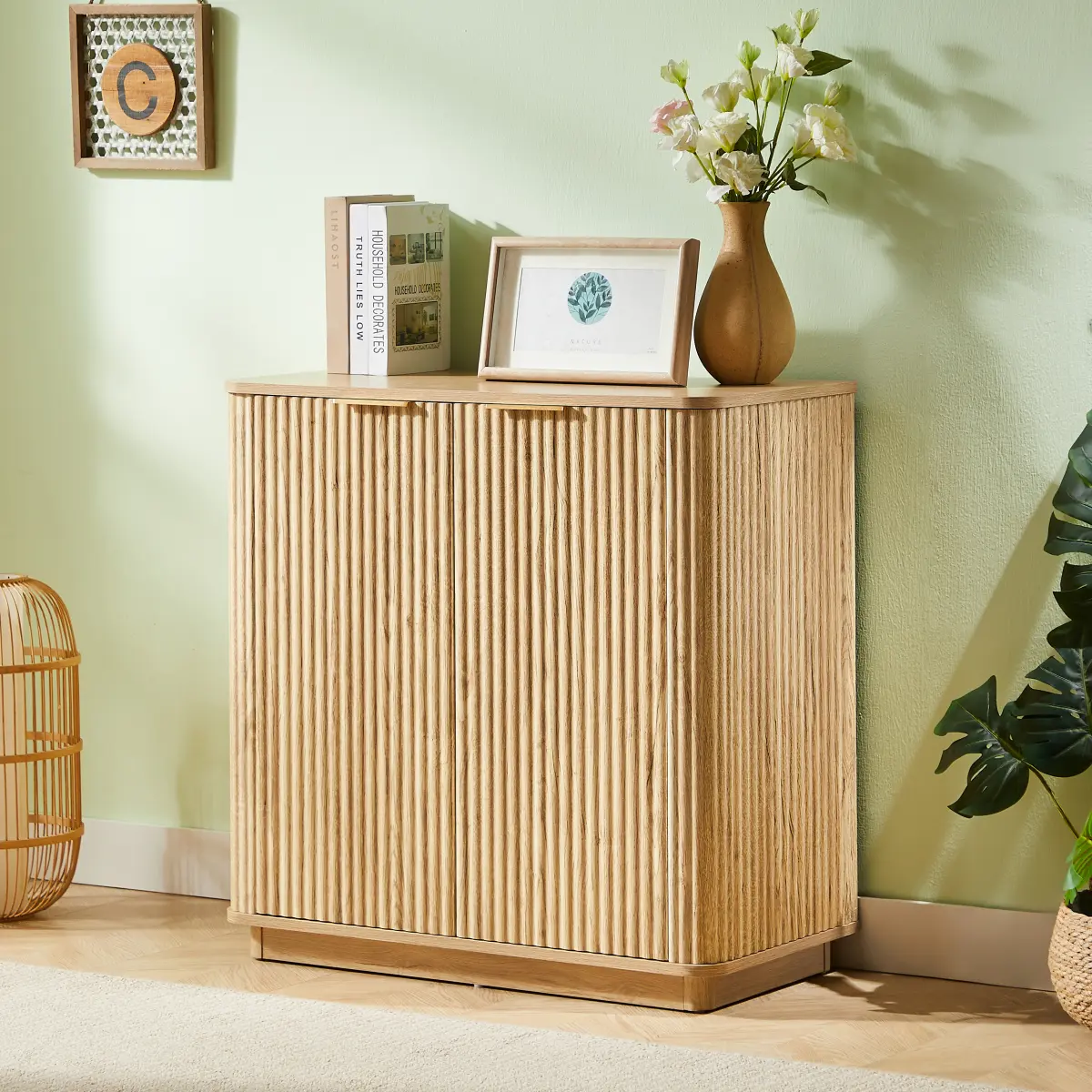 31.5" Oak Buffet Cabinet with Storage, Small Sideboard Cabinet, Boho Accent Credenza, Fluted Console Table with Doors for Dining Room, Kitchen, and Living Room