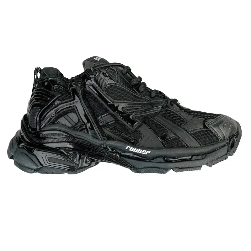 2026 latest model men's sports shoes, running shoes, vintage style, height-increasing sneakers, order one size smaller