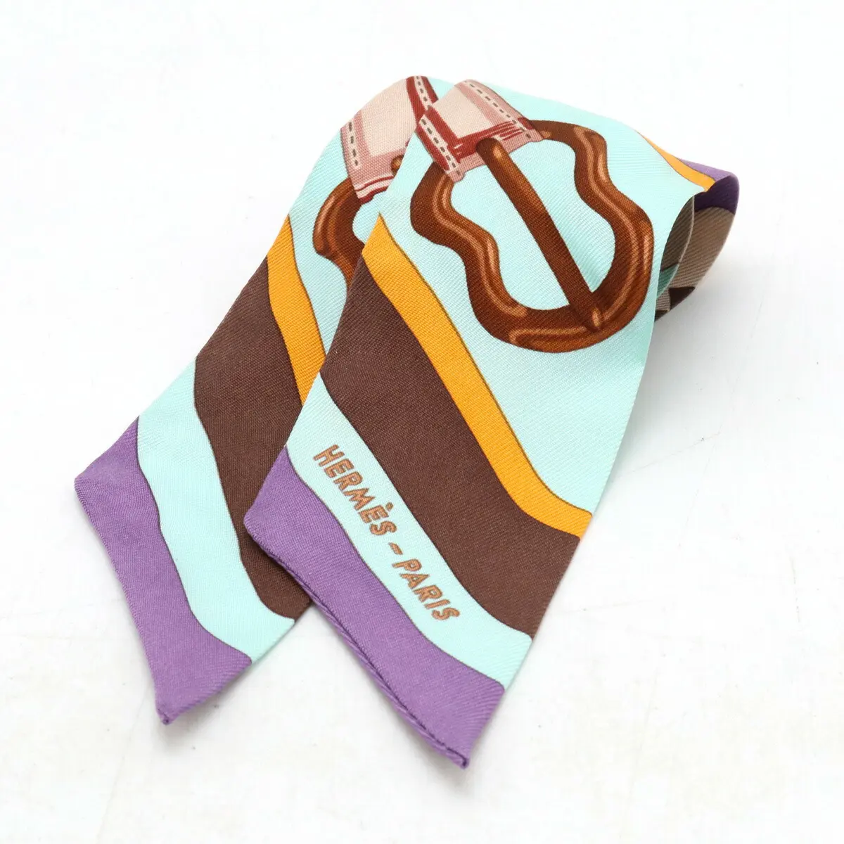 Pre-owned HERMÈS Silk Small Leather Goods Twilly 100% Scarf