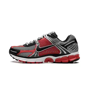 Zoom Vomero 5 "Metallic Silver University Red" HV0926 095