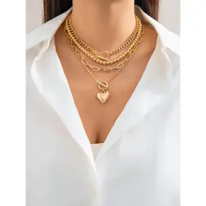 Women's punk style heart-shaped necklace and bead necklace, stackable collarbone chain, multi-layer necklace, fashionable buckle design matching necklace, fashionable full set jewelry as a gift for girlfriends, exquisite jewelry