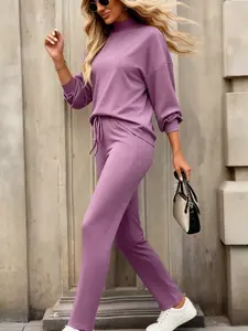 Two-piece women's overall version loose and comfortable turtleneck sweatshirt + same color wide-leg trousers turtleneck sweatshirt set, suitable for autumn and winter, suitable for casual commuter style, home comfort, Casual Matching Set