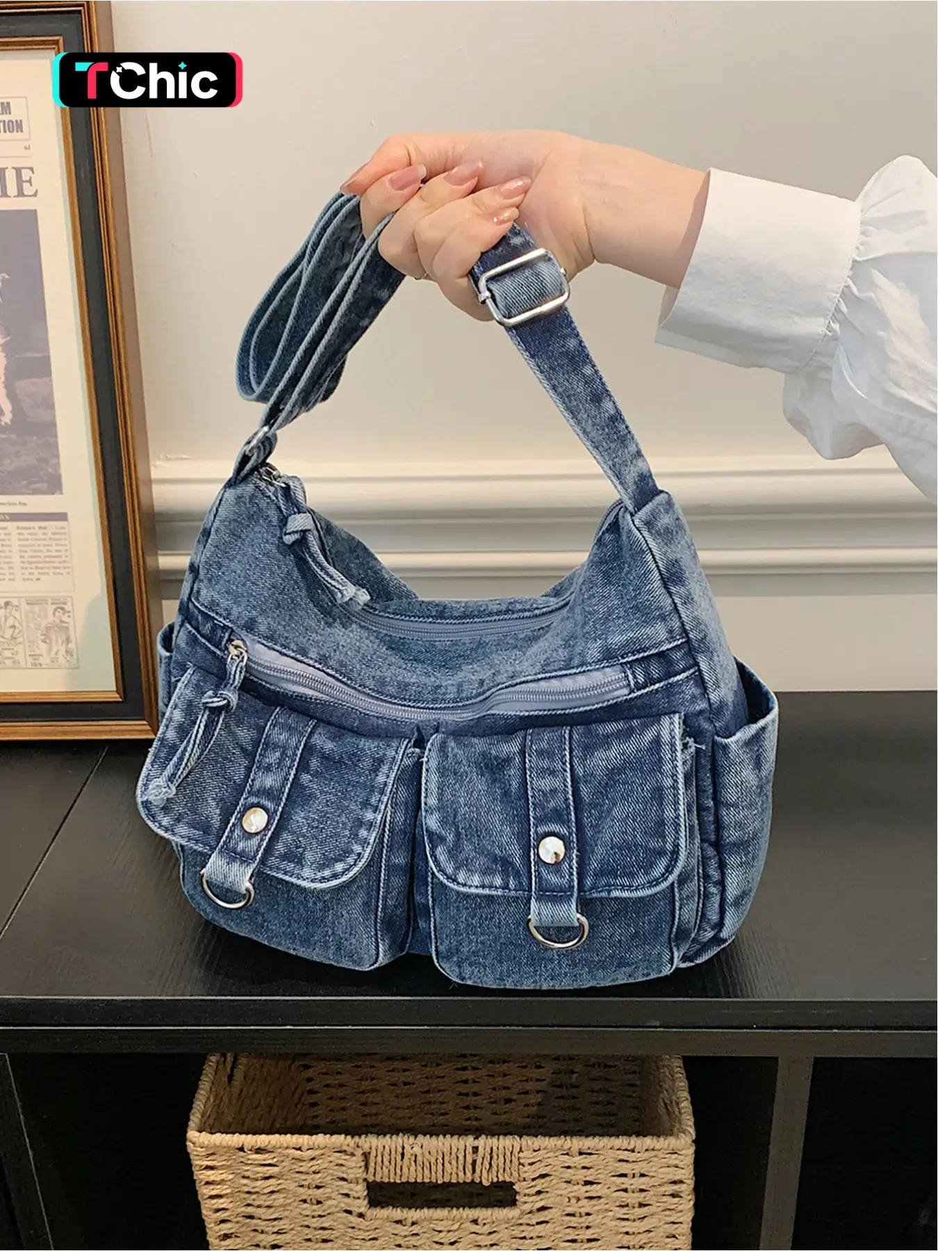 Old denim multi pocket armpit crossbody bag, Crossbody Purses, Daily commuter bag, Soft silhouette, adjustable shoulder strap, with a Y2K retro atmosphere