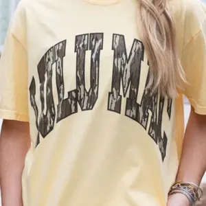 Lulu Mac Buttercream/Camo T-tshirt