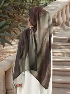 Women's Striped Geometric Print Scarf, Lightweight Comfortable Breathable Modesty Muslim Hijab, Fashionable Modern Neck Wrap Shawl, Summer Beach Cover-Up