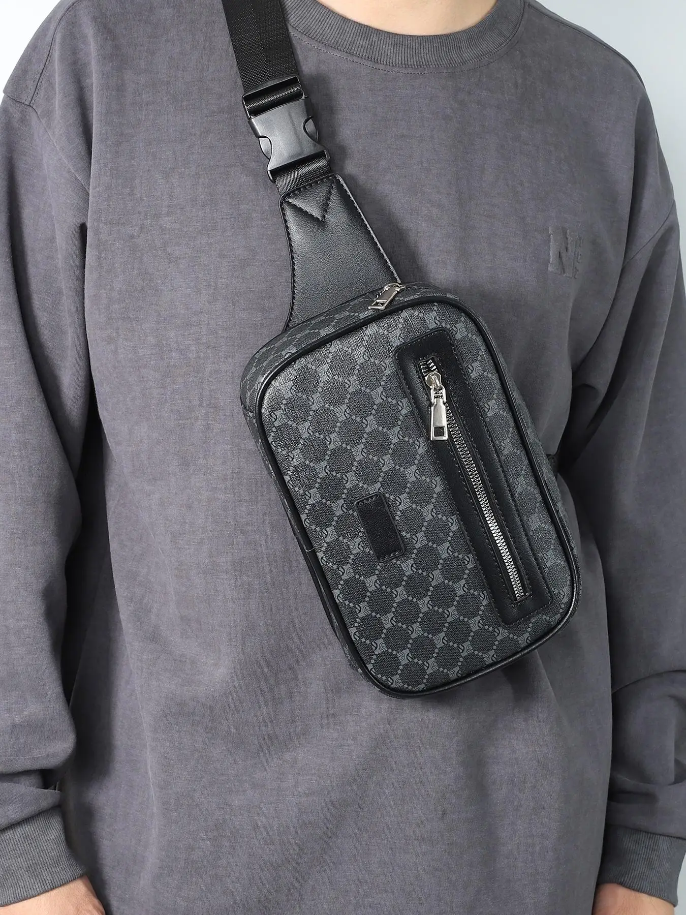 Men's All Over Presbyopia Print Patched Design Zipper Sling Bag, Men's Designer Bags, Casual Luxury Designer Sling Bag Daily, Summer Trendy Crossbody