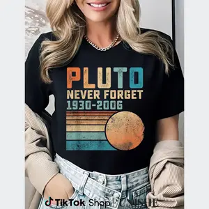 Unisex Pluto Science T-Shirt – 100% Cotton Space Nerd Tee for Men & Women
