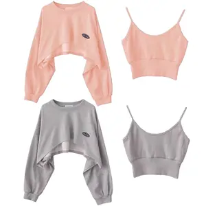 Multi-Color Cropped Long Sleeve Sweatshirt  – Trendy Sweatshirts for Women, Ideal Thanksgiving Outfits & Chic Birthday Outfit for Casual Celebrations & Daily Style