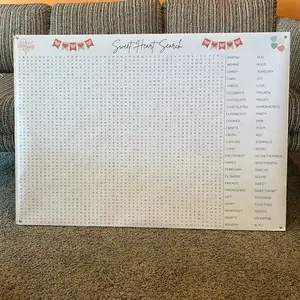 Giant Valentine’s Day themed Puzzle Game