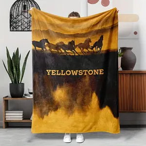 Yellowstone Pattern Flannel Blanket 1PC Retro Design for Family Friends Nap Sofa Multi-Purpose Camping Travel Gift All Seasons 100% Polyester Woven Digital Print