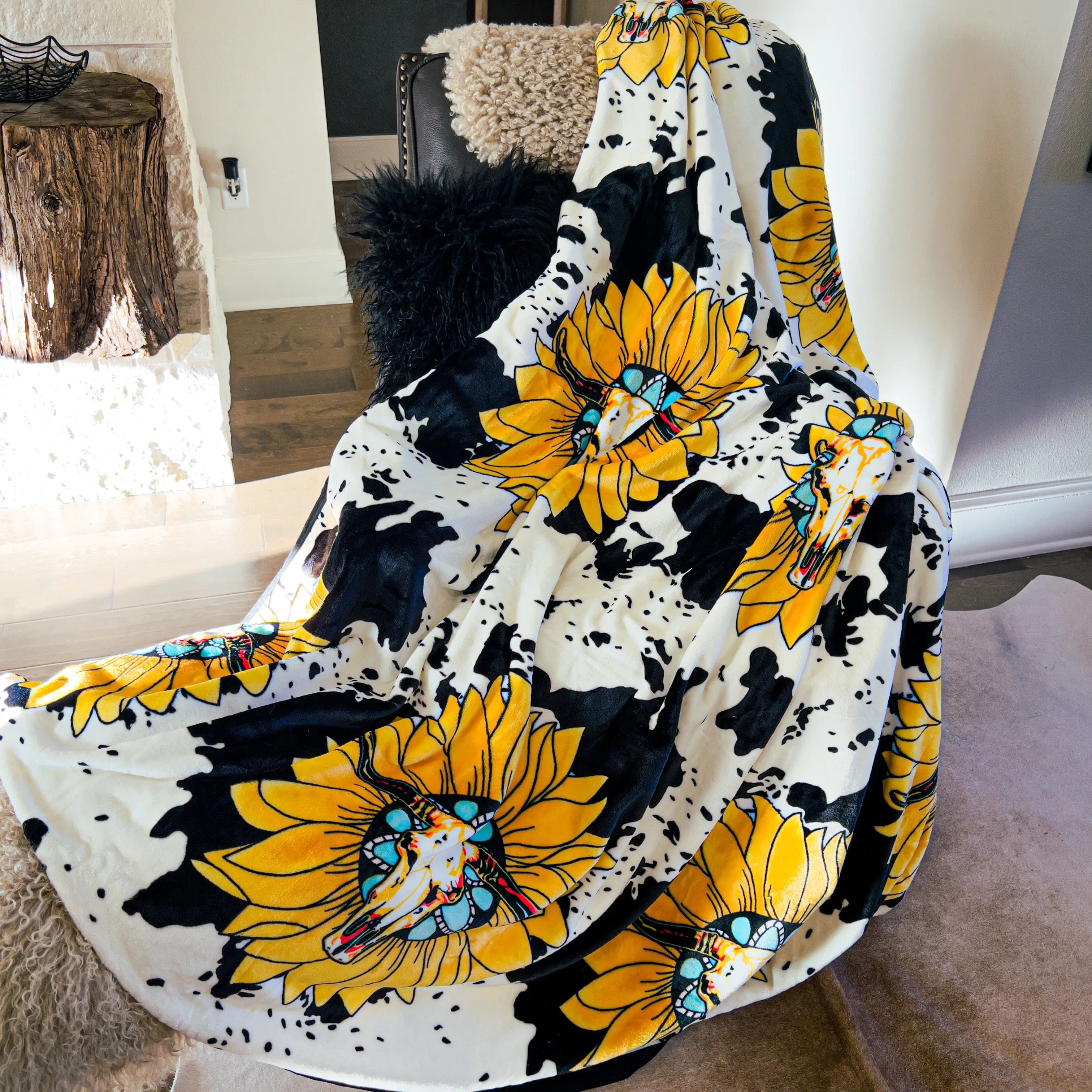 Z Yellow Sunflower Turquoise Bullskull Oversized Blanket 82"x90"