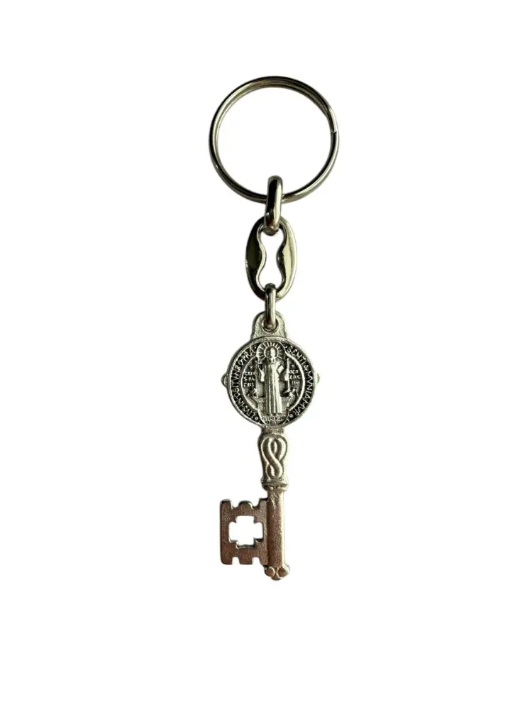 KEYCHAIN ​​WITH THE KEY OF SAINT BENEDICT IN METAL 2: INCHES
