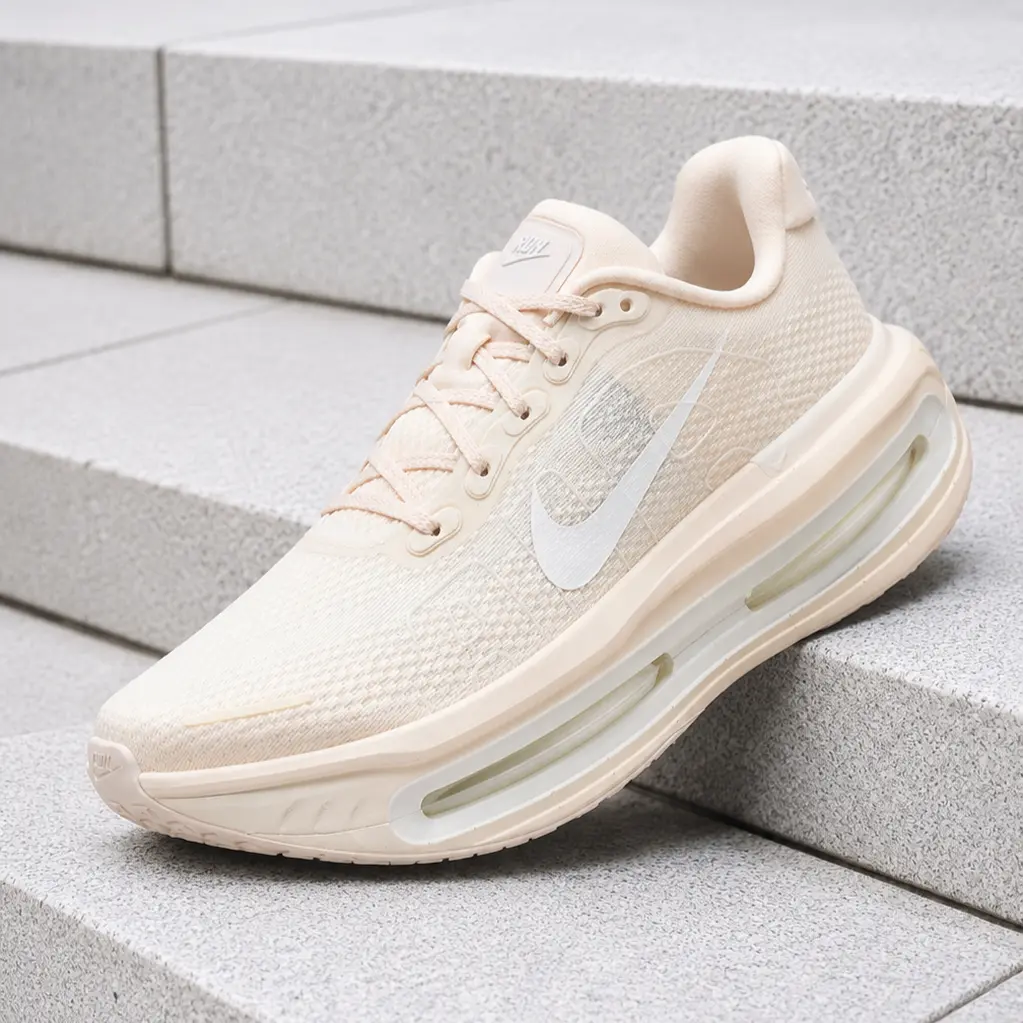 Nike Vomero Premium Chalk IQ8102-100 Women's Fashion Sneaker New