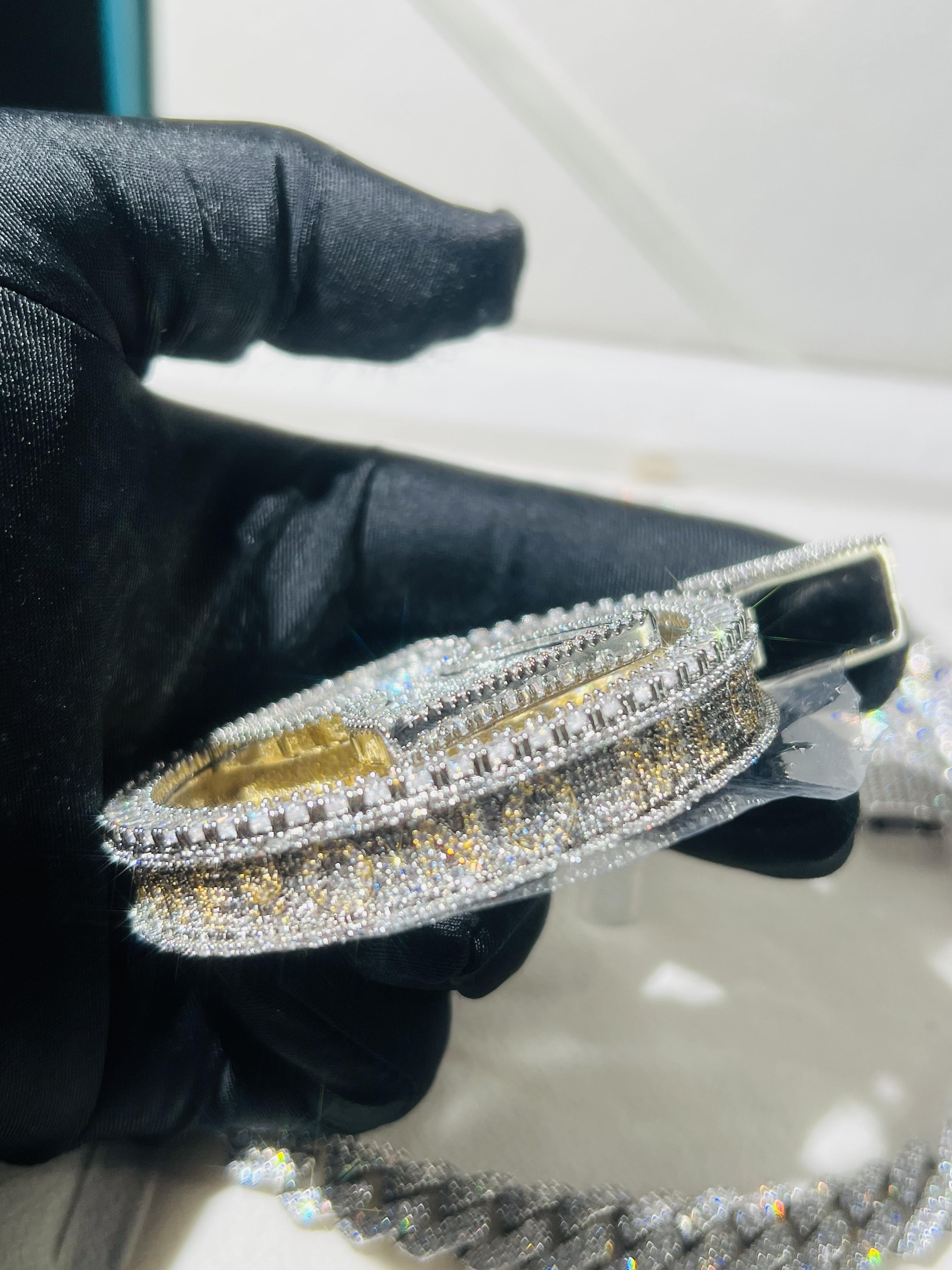 Customized mixed color hourglass rotatable disc jewelry VVS rotatable control hip-hop style hourglass ice pattern full diamond pendant hip-hop street culture jewelry, Father's Day and Mother's Day gifts