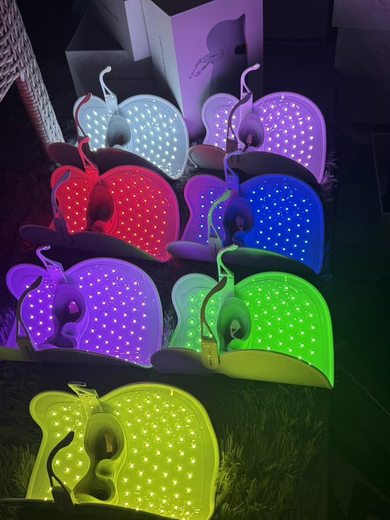 Dermabeam Pro Light Therapy Mask for Skin Care - Skincare Dermabeam Pro Light Therapy Mask for Skin Care - Skincare