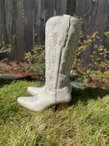 Prairie Pearl Leather Boots
