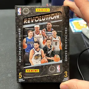 2023 Panini Revolution Basketball Holiday Tin