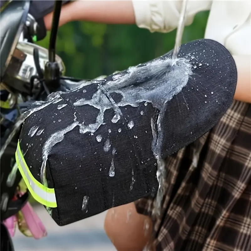 Motorcycle handlebar wind deflectors, windproof gloves, riding gloves; suitable for bicycle and motorcycle handlebars; all-season windproof gloves; adjustable gloves